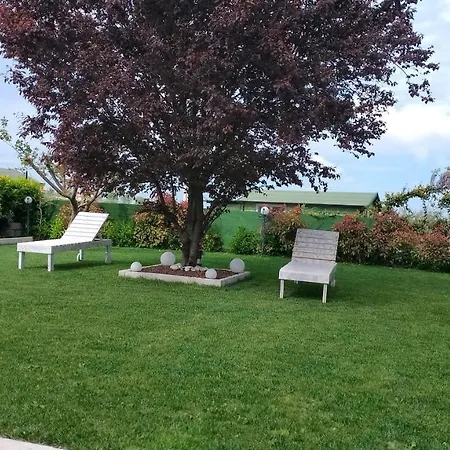 L' Acero Rosso Vakantiehuis