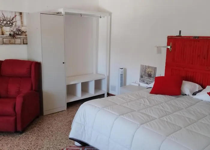 L' Acero Rosso Tatil Evi Miglianico